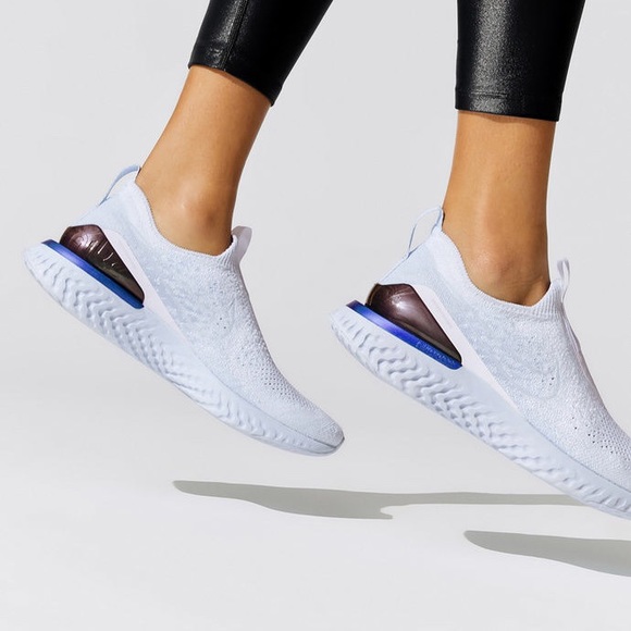 nike womens epic phantom react flyknit